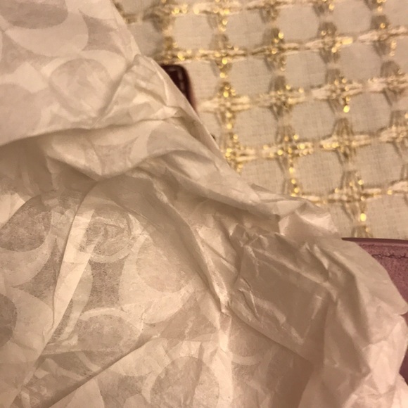 Coach beautiful suede wristlet - Picture 7 of 8